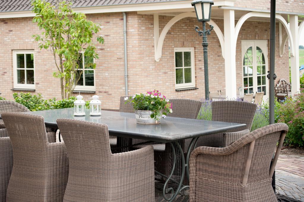 Bed and Breakfast Het Jaarsveldhof Montfoort Esterno foto