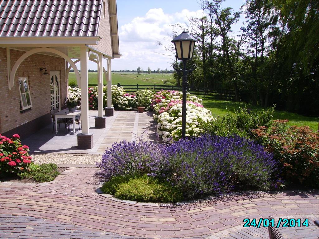 Bed and Breakfast Het Jaarsveldhof Montfoort Esterno foto